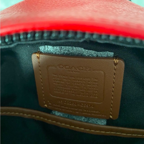 Disney Mickey Mouse X Keith Haring Small
West Backpack Crossbody - Picture 7 of 12